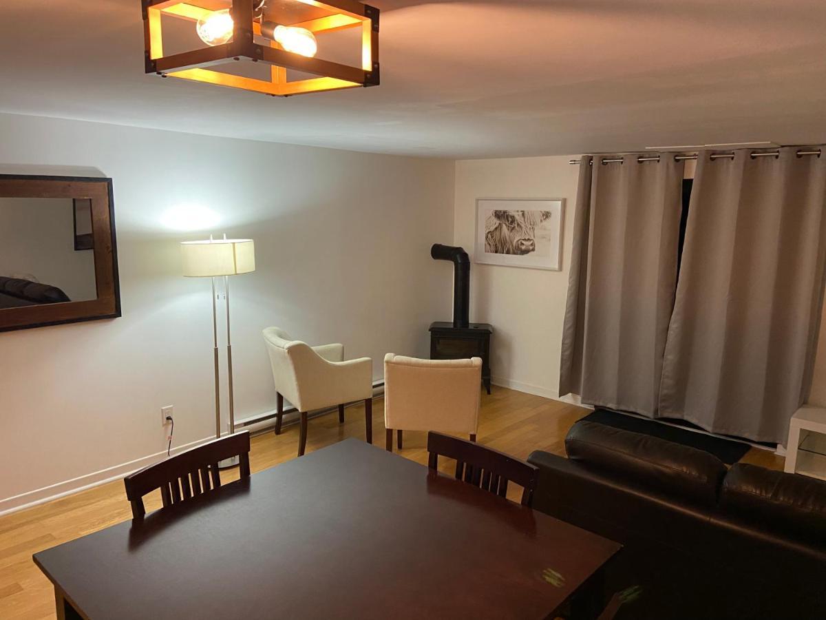 Condo Hotel Au Pied Du Mont אורפורד מראה חיצוני תמונה