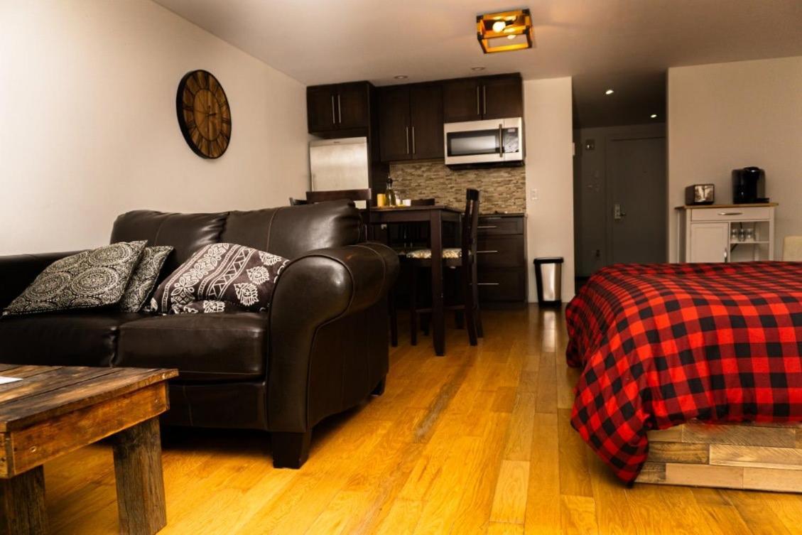 Condo Hotel Au Pied Du Mont אורפורד מראה חיצוני תמונה